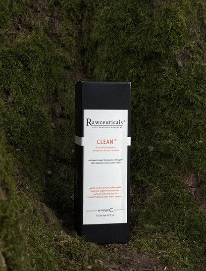 emerginC RAWCEUTICALS® CLEAN™ Cleanser | 118 ml