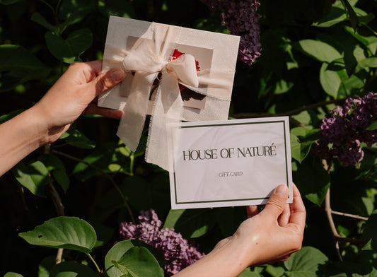 House of Naturé Gift Card stijlvol verpakt als cadeau