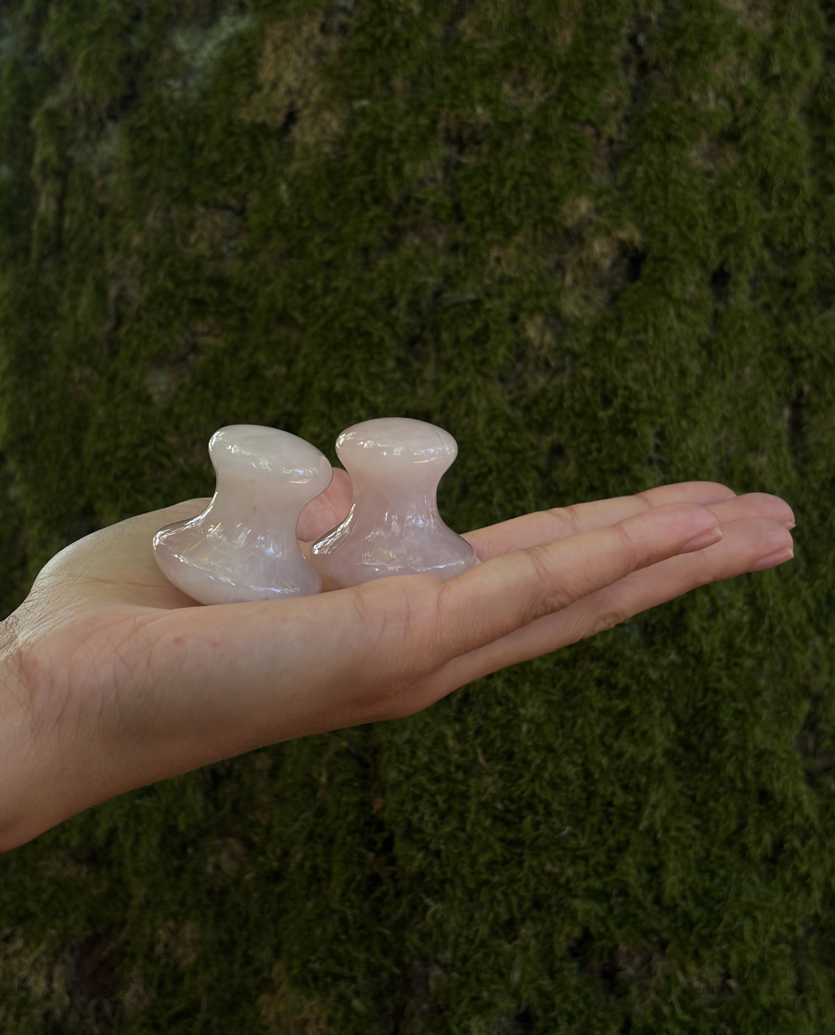 Rozenkwarts massage mushroom voor gezicht nek en schouders